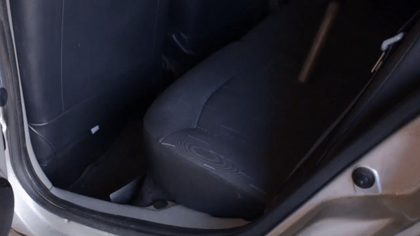 Quy trình vệ sinh nội thất ô tô một cách kỹ càng - 5e