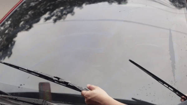 Tự thay thanh gạt nước tại nhà- Ảnh 4. Tự thay thanh gạt nước tại nhà- Ảnh 4.