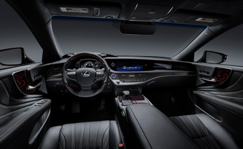 Khoang lái trên Lexus LS 2019.