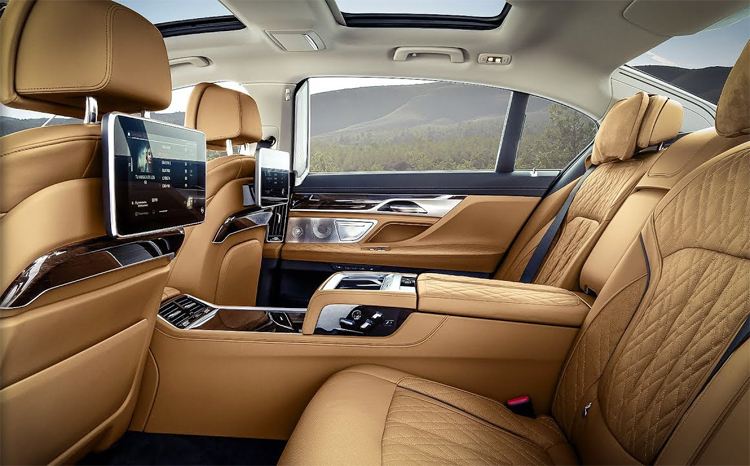 10 nội thất tiện nghi nhất trên xe sang - 5