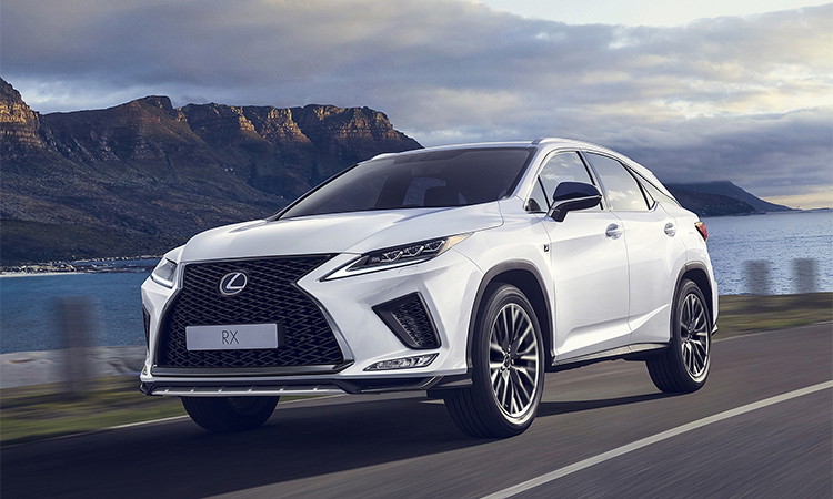 Lexus RX 2020.