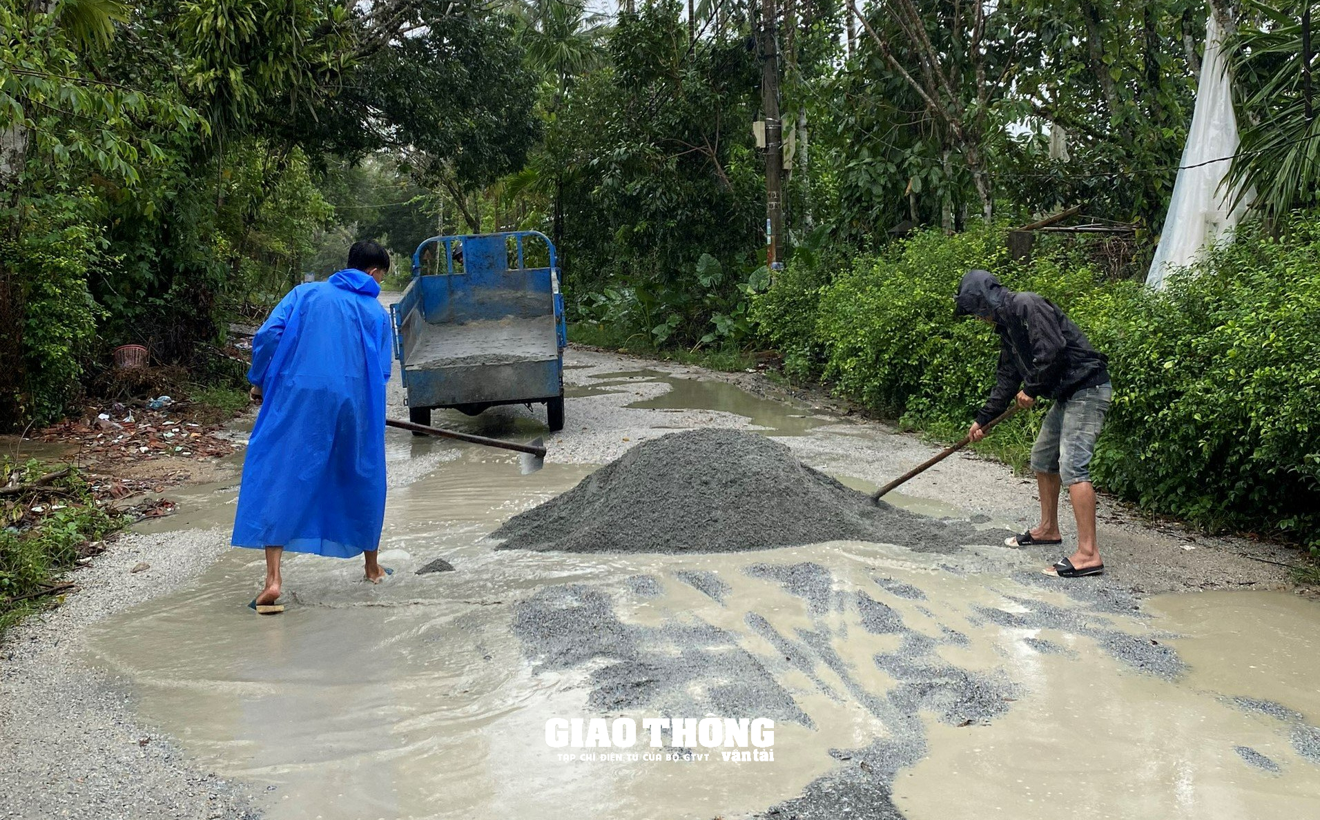 Quảng Nam khắc phục, đảm bảo ATGT tuyến ĐH1, sau phản ánh của Tạp chí GTVT - Ảnh 2.