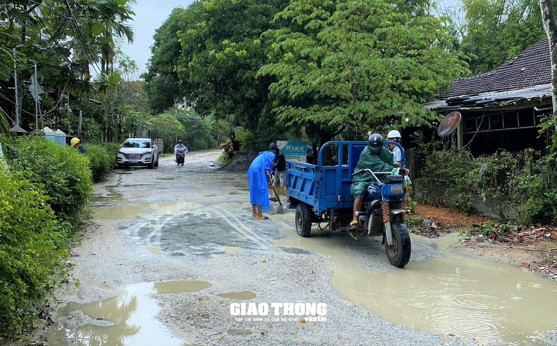 Quảng Nam khắc phục, đảm bảo ATGT tuyến ĐH1, sau phản ánh của Tạp chí GTVT - Ảnh 3.