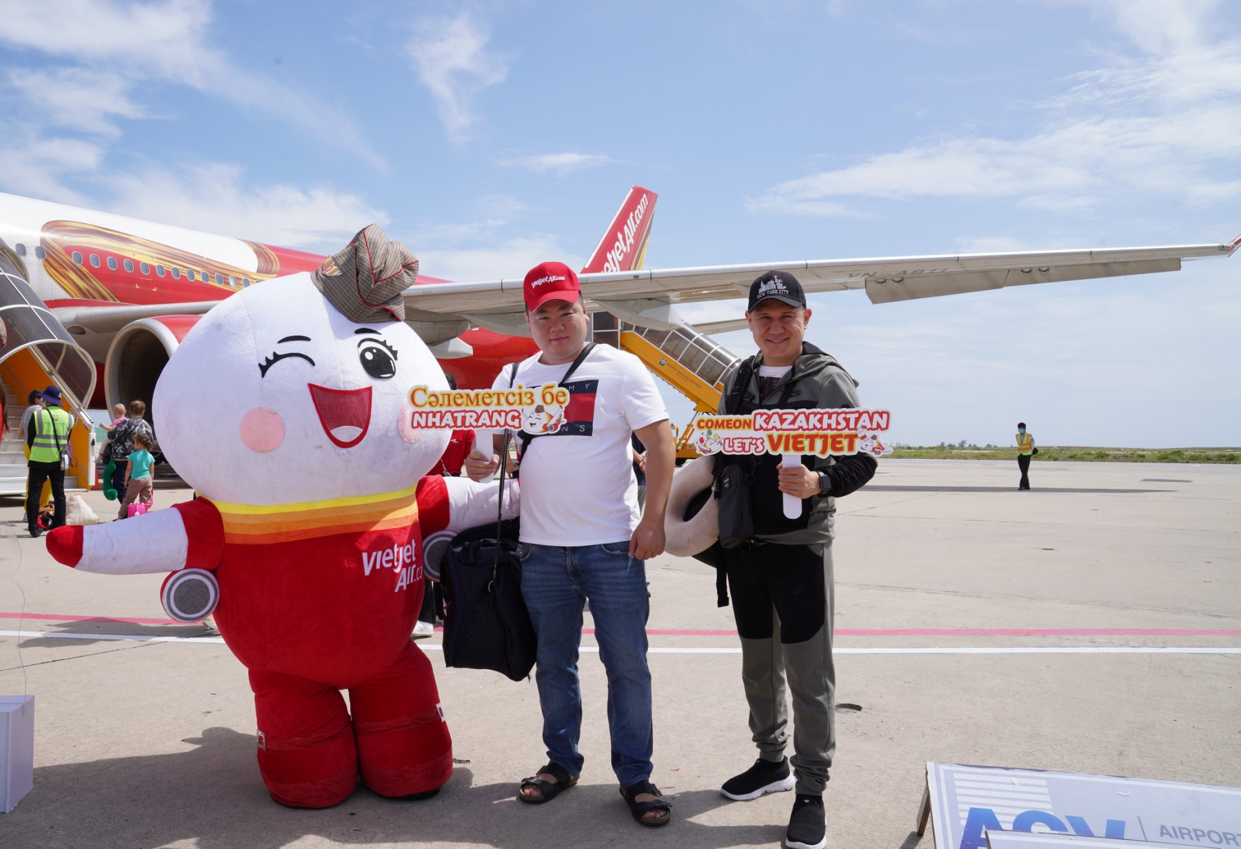 Dễ dàng đặt vé bay và khám phá Kazakhstan - Nha Trang cùng Vietjet - Ảnh 4.