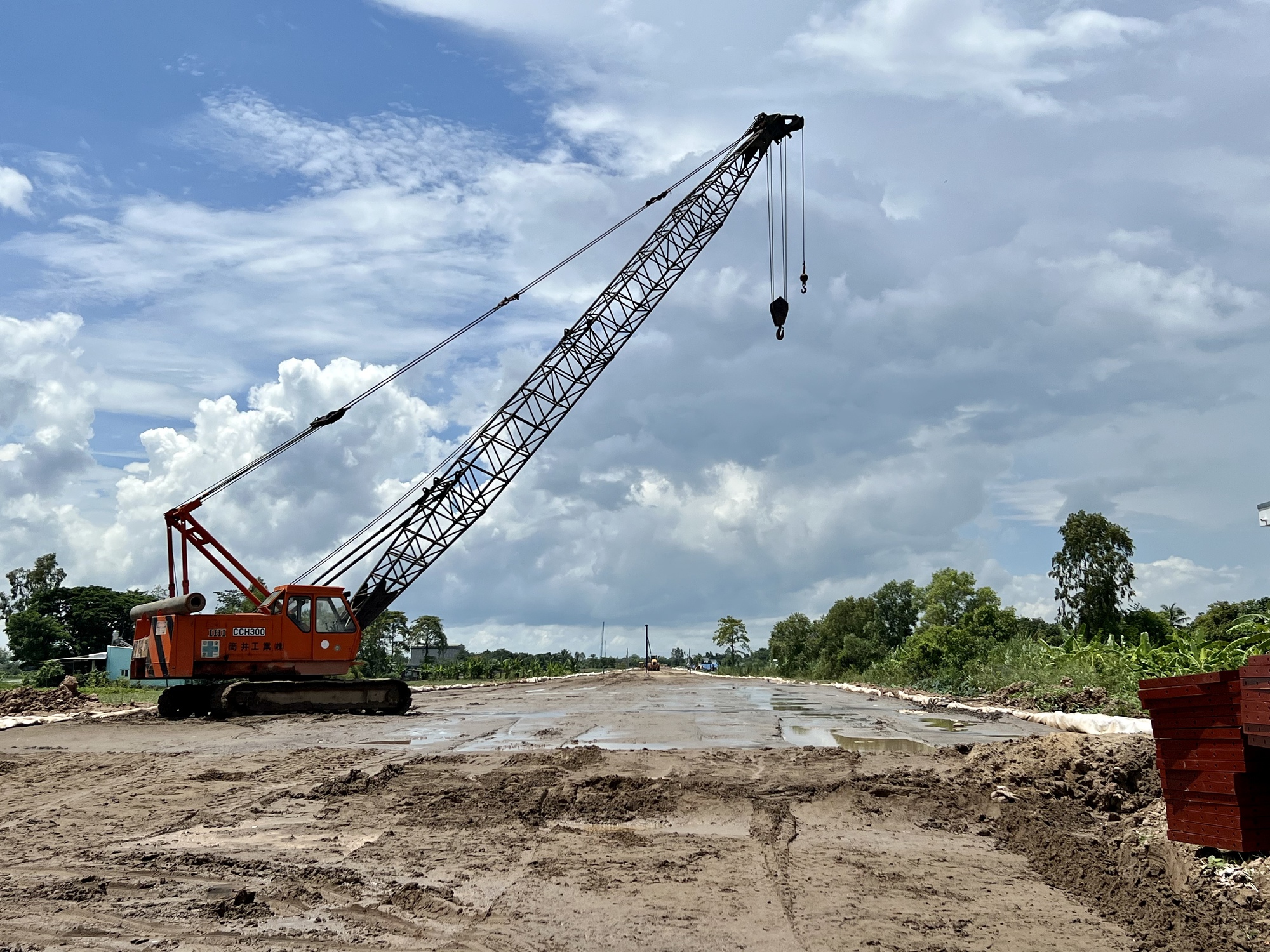 Thứ trưởng Nguyễn Duy Lâm: "Không chấp nhận nhà thầu thi công ì ạch tuyến tránh Long Xuyên" - Ảnh 3.