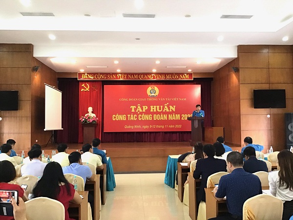 Tập huấn công tác công đoàn năm 2022 - Ảnh 1.