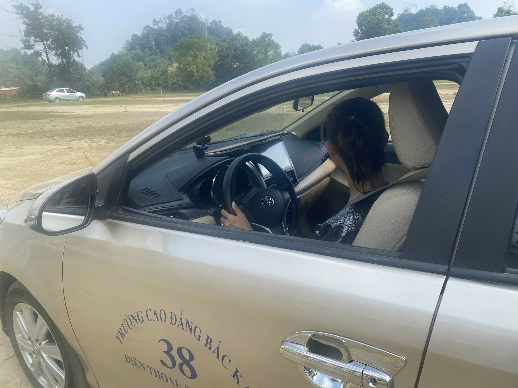 "Dở khóc, dở cười" với học lái xe theo DAT   - Ảnh 2.