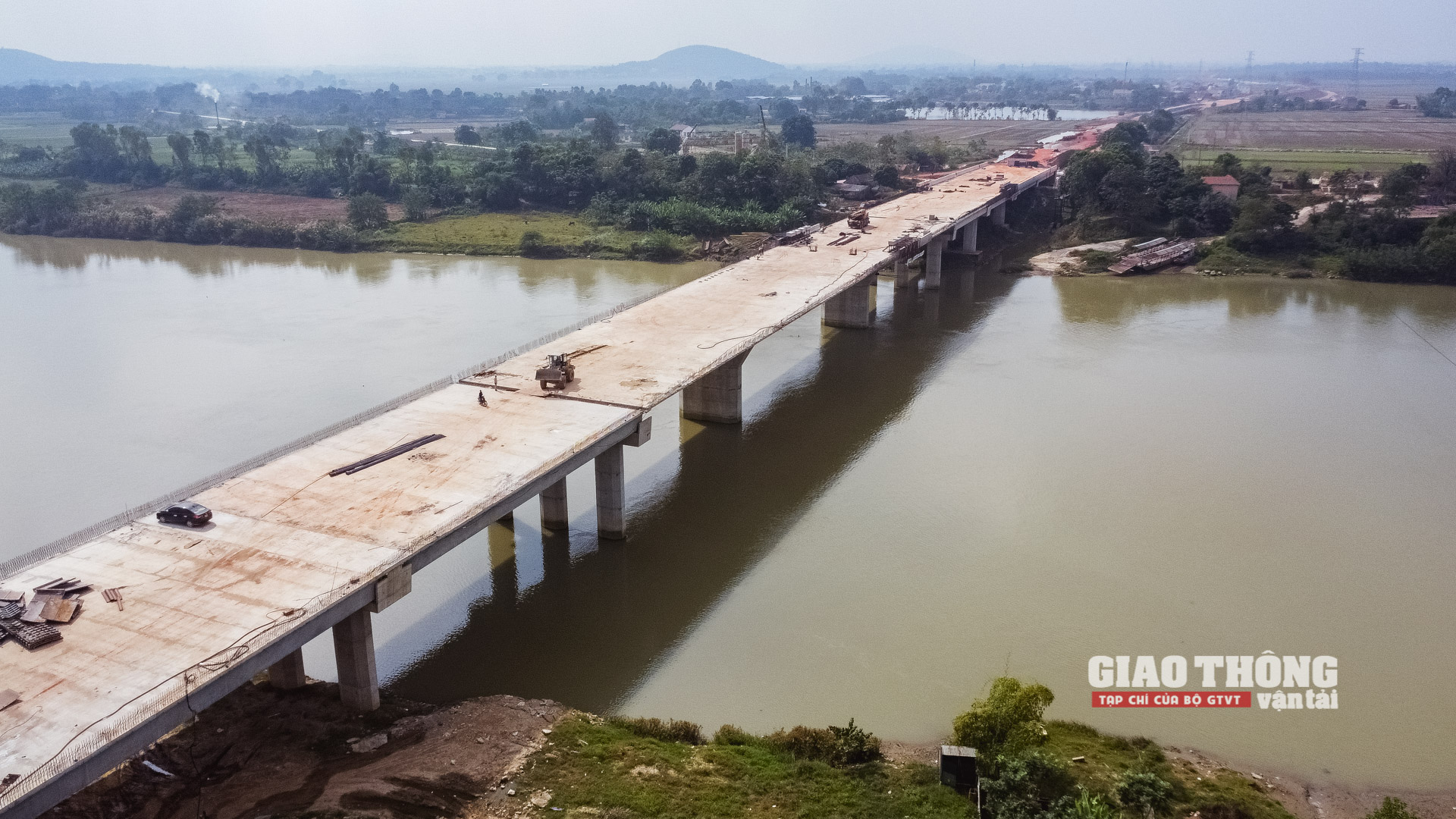 Chùm ảnh: Tận thấy các nhà thầu "dàn trận" thi công cao tốc Mai Sơn - QL45 - Ảnh 20. Chùm ảnh: Tận thấy các nhà thầu "dàn trận" thi công cao tốc Mai Sơn - QL45 - Ảnh 20.