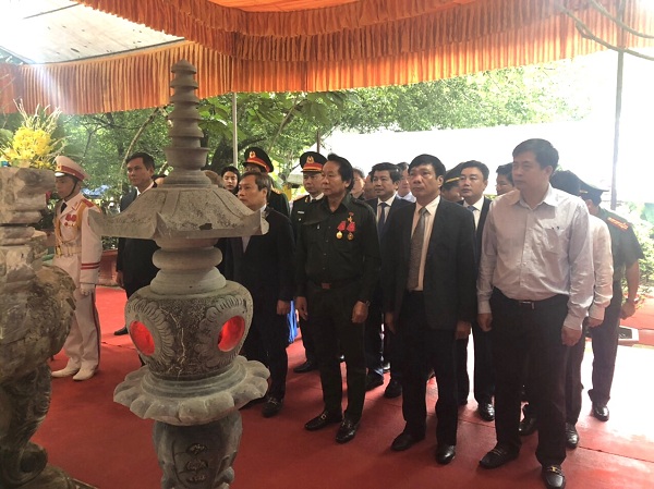 Công đoàn GTVT tri ân các Anh hùng Liệt sỹ - Ảnh 2.