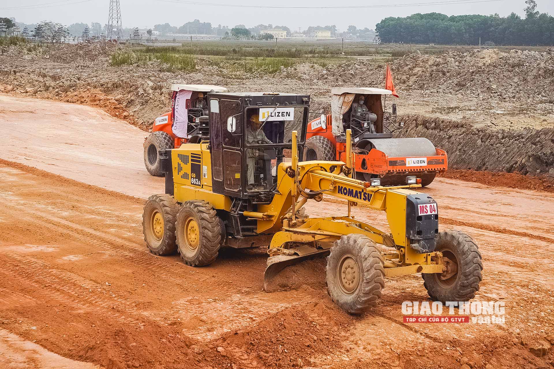 Phóng sự ảnh: Đua tiến độ thi công cao tốc Bắc - Nam qua Thanh Hóa - Ảnh 15.