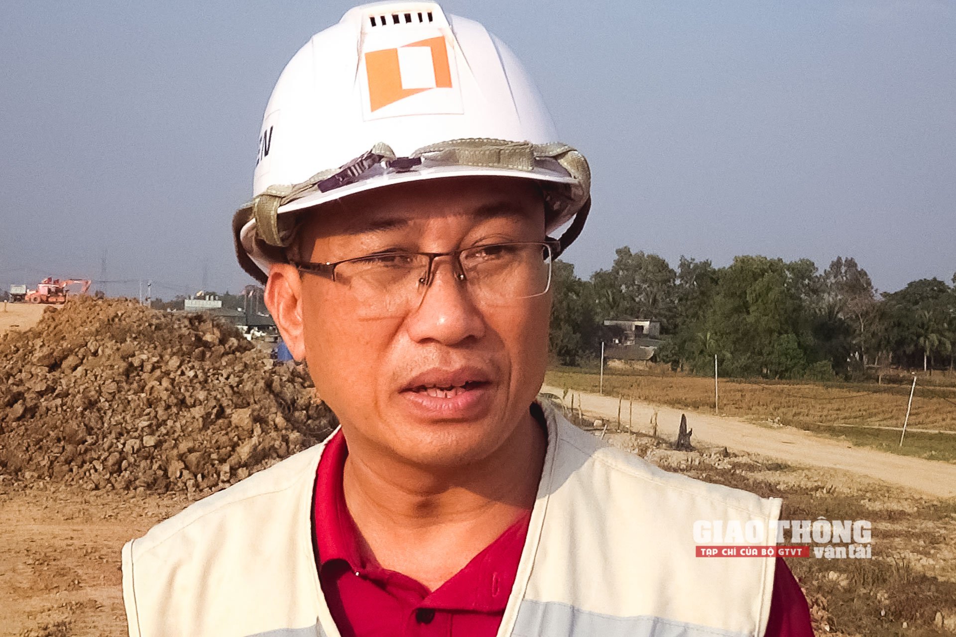 Phóng sự ảnh: Đua tiến độ thi công cao tốc Bắc - Nam qua Thanh Hóa - Ảnh 16.