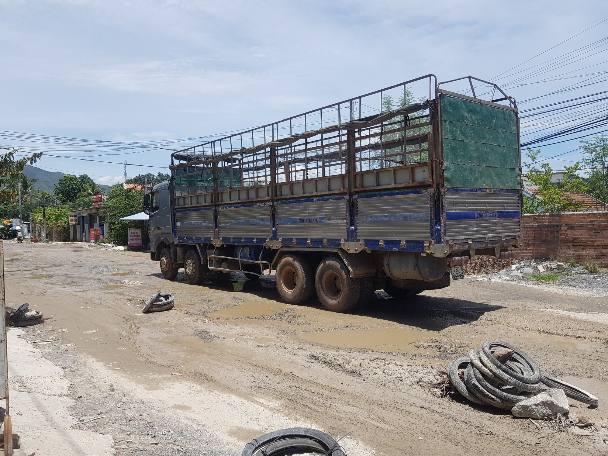 Khánh Hòa tăng tốc thi công, sớm thông xe kỹ thuật đường Tỉnh lộ 3 - Ảnh 9.