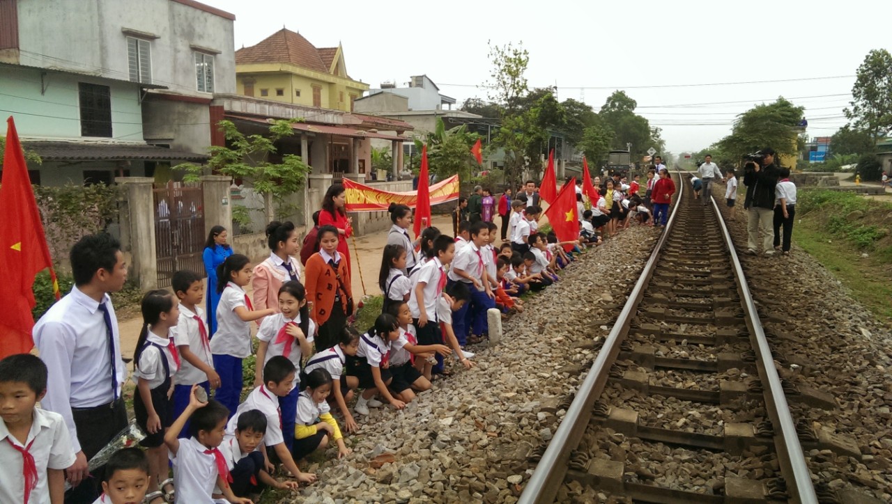 Dấu ấn 20 năm "Đoạn đường ông cháu cùng chăm" - Ảnh 6.