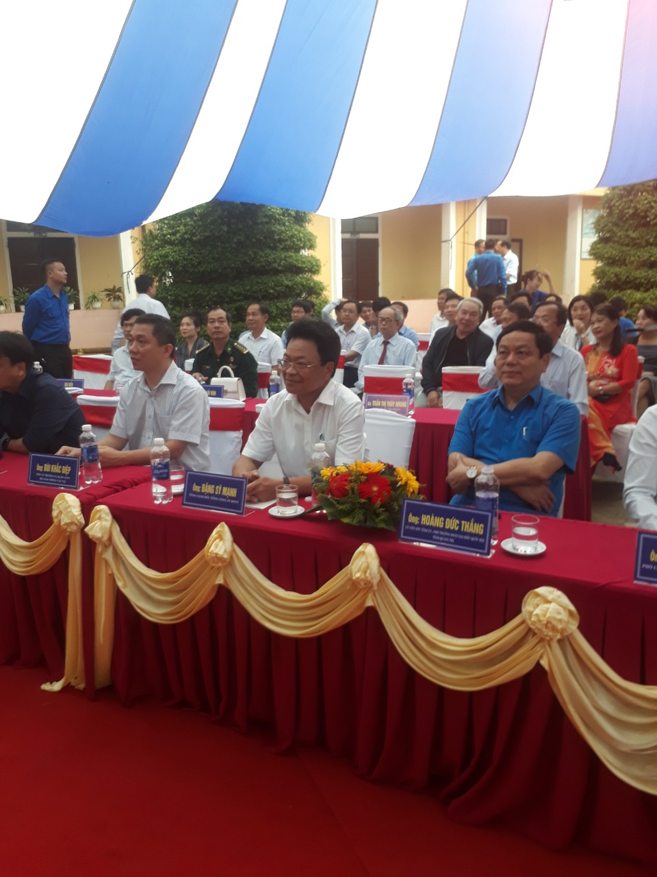 Dấu ấn 20 năm "Đoạn đường ông cháu cùng chăm" - Ảnh 2.