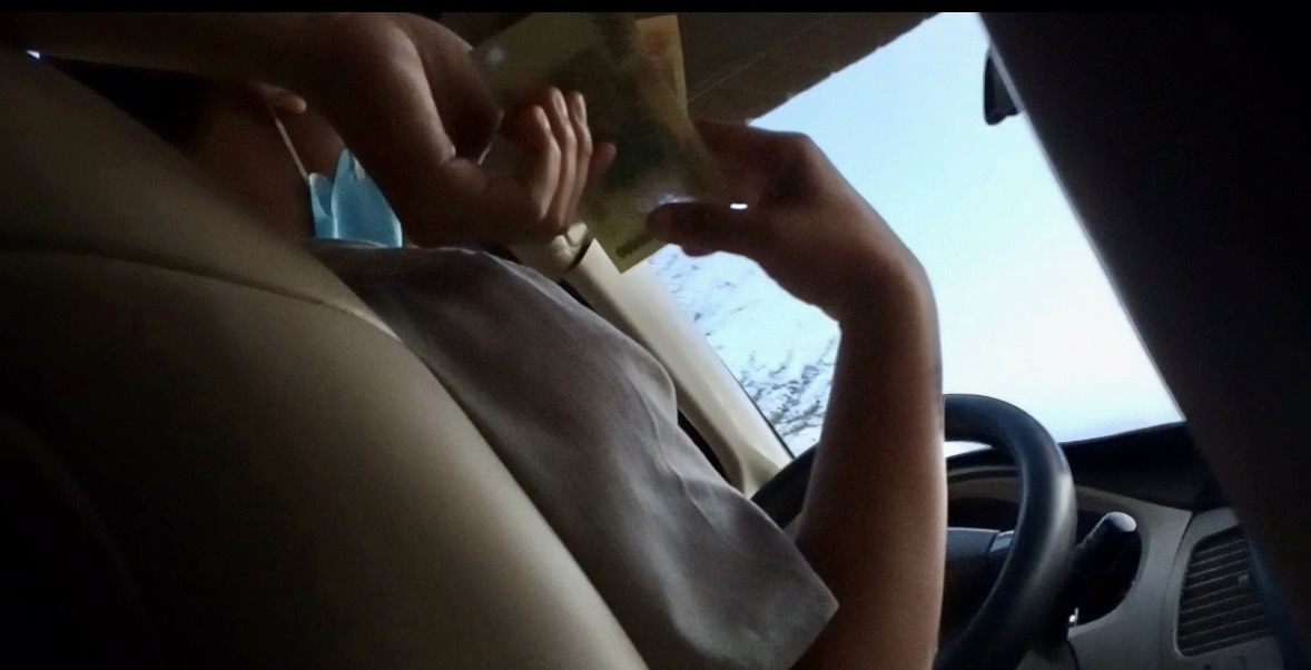 Xe VAN cải hoán lộng hành chở khách ở Đắk Lắk - Ảnh 2.