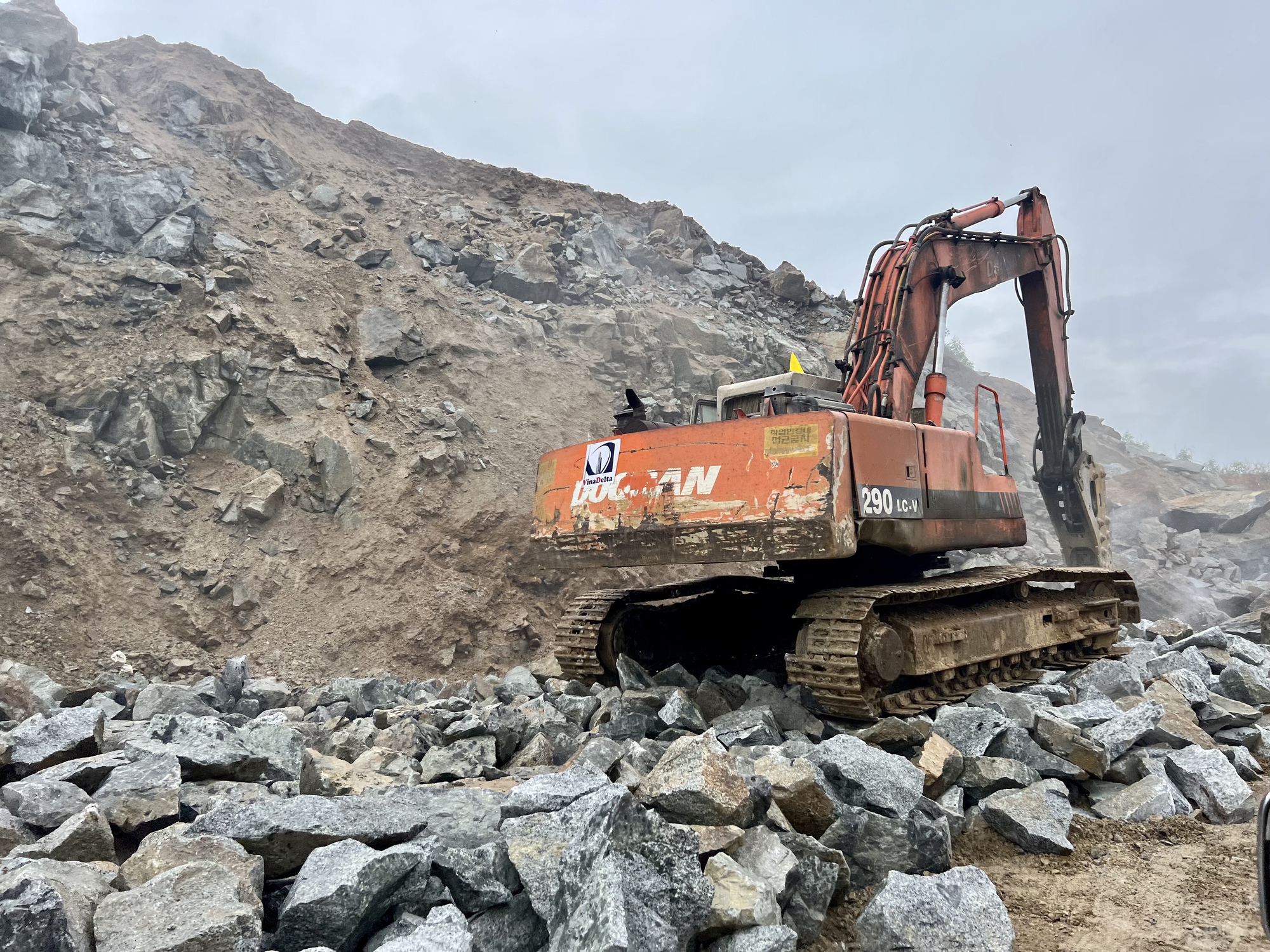 Nhà thầu không đáp ứng tiến độ, chất lượng sẽ không được làm cao tốc giai đoạn 2

 - Ảnh 3.