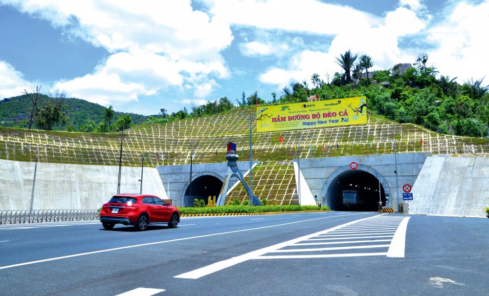 Bộ GTVT đề nghị VietinBank giữ nguyên nhóm nợ doanh nghiệp dự án hầm Đèo Cả - Ảnh 2.