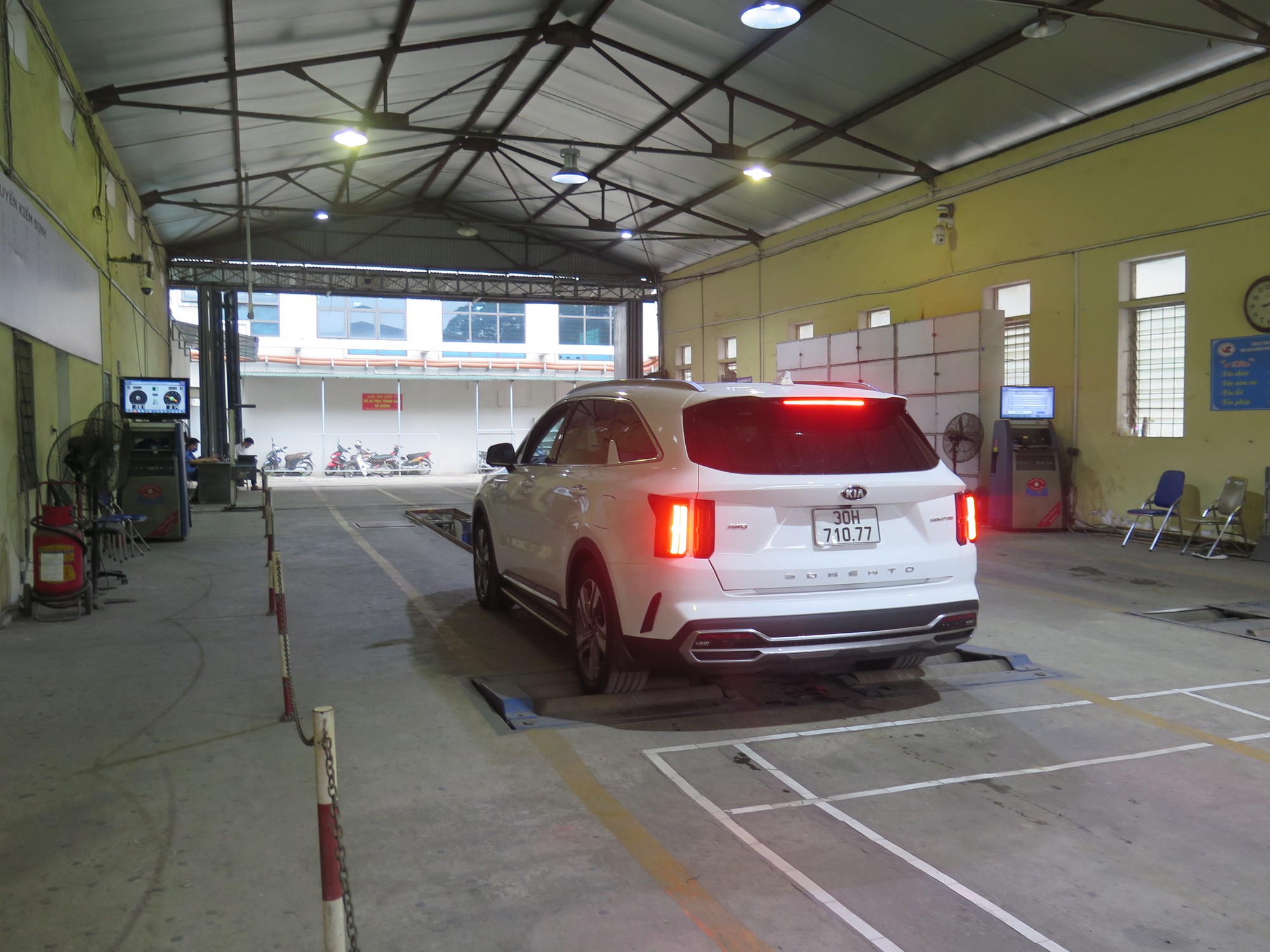 Xe ô tô mới sắp được miễn đăng kiểm lần đầu - Ảnh 1. Xe ô tô mới sắp được miễn đăng kiểm lần đầu - Ảnh 1.