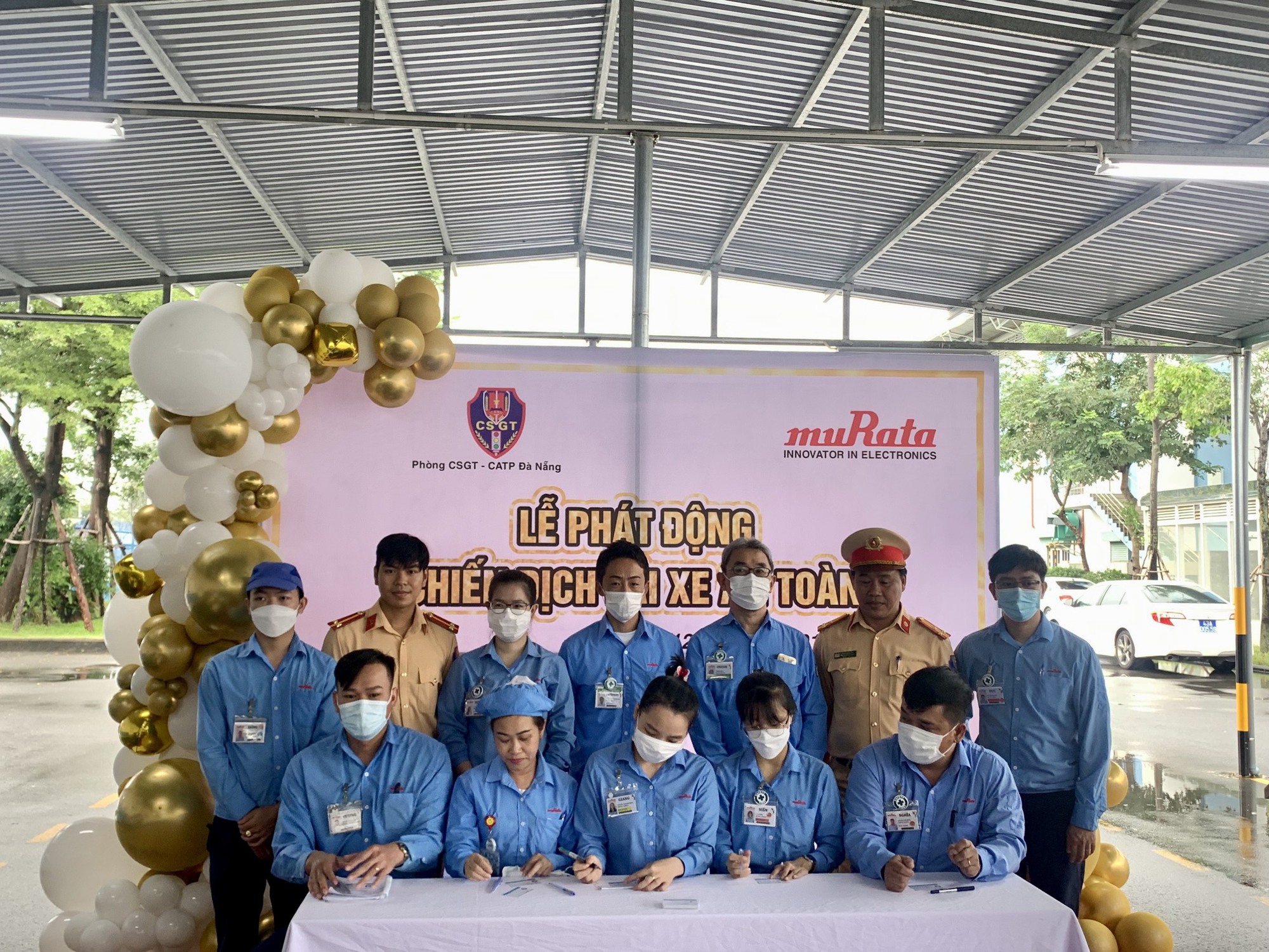 Công nhân ở Đà Nẵng hào hứng với "Chiến dịch lái xe an toàn" - Ảnh 4.