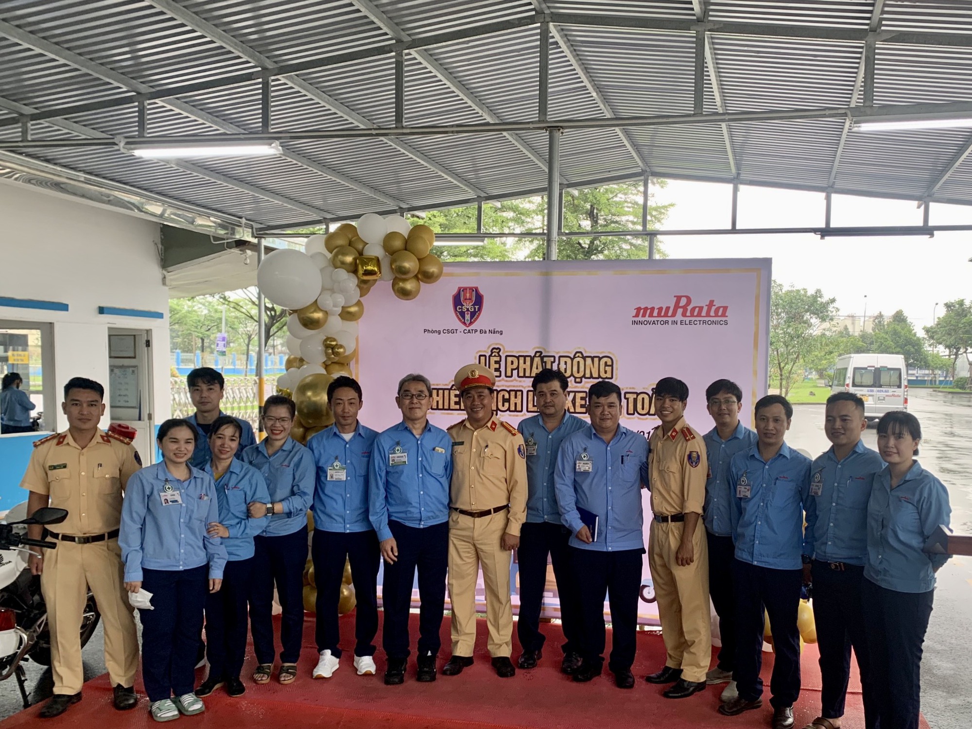 Công nhân ở Đà Nẵng hào hứng với "Chiến dịch lái xe an toàn" - Ảnh 6.