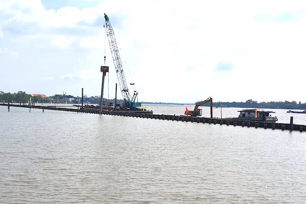 Từ 24/8, hạn chế giao thông sông Tiền để khảo sát địa chất - Ảnh 1. Từ 24/8, hạn chế giao thông sông Tiền để khảo sát địa chất - Ảnh 1.