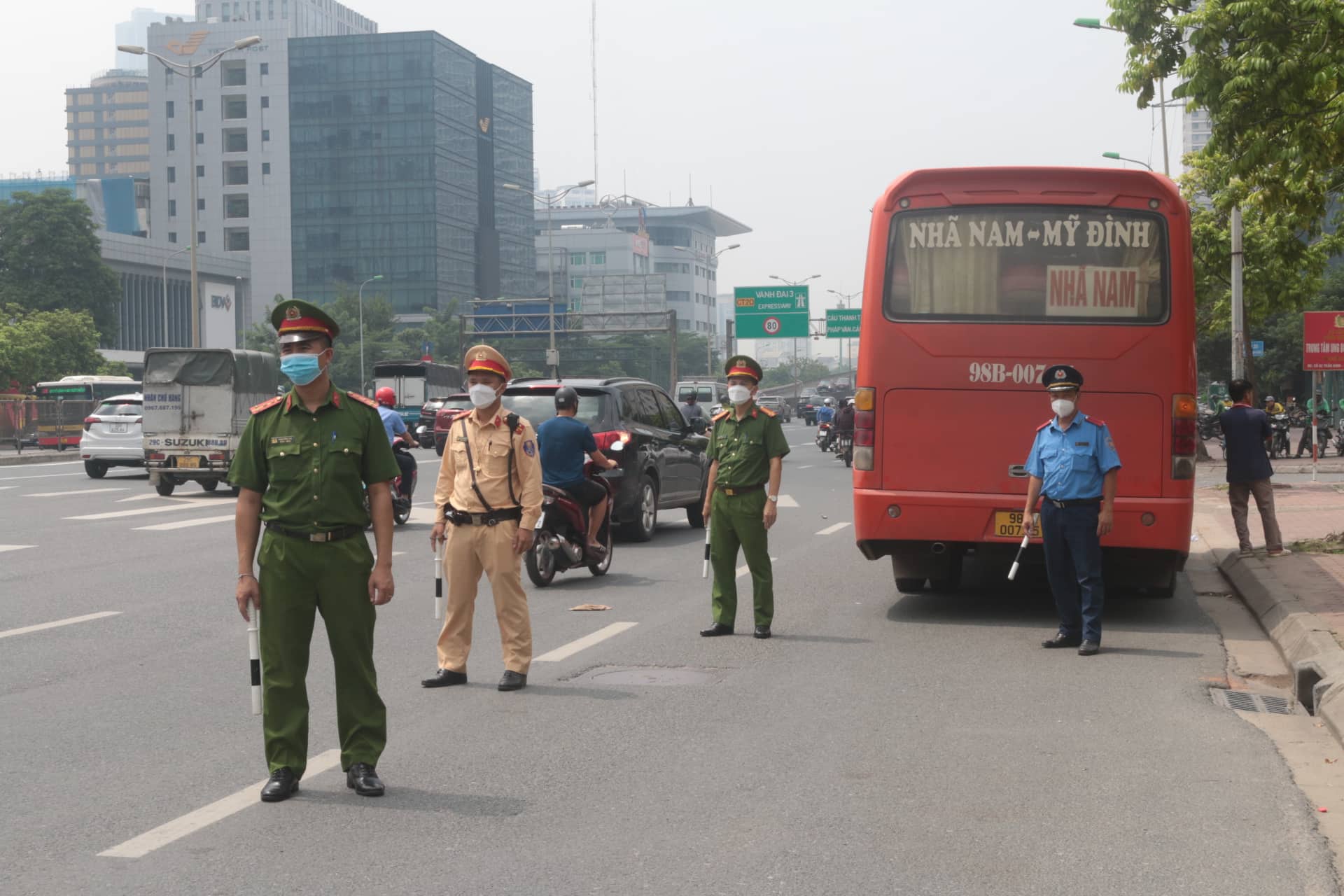 Uỷ ban ATGT Quốc gia thông tin đường dây nóng dịp nghỉ lễ 2/9 - Ảnh 1.