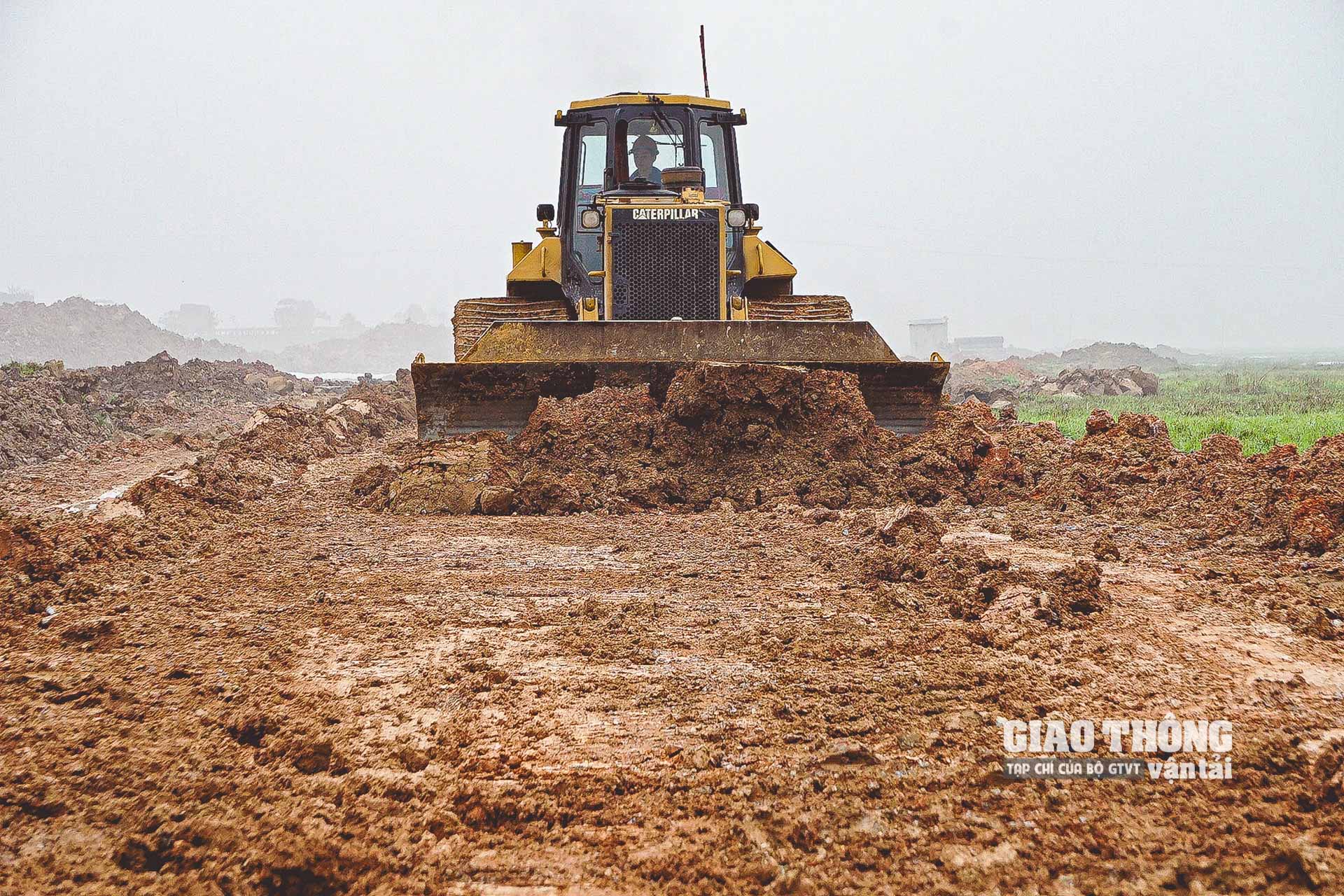 Thi công cao tốc Diễn Châu - Bãi Vọt