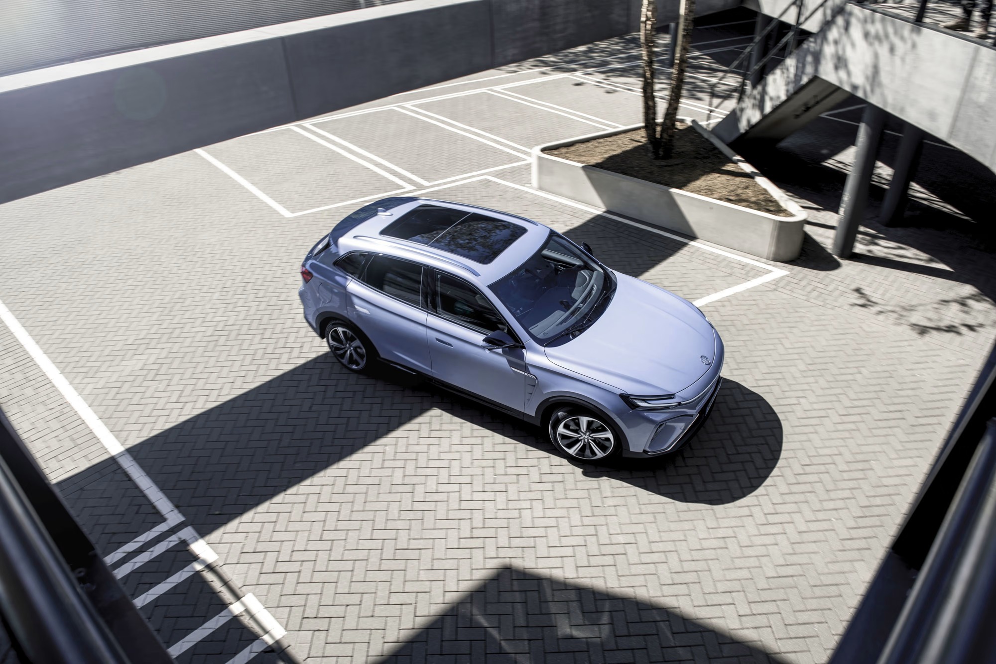 SUV điện MG Marvel R, "át chủ bài" của MG tại Vietnam Motor Show 2022 - Ảnh 5. SUV điện MG Marvel R, "át chủ bài" của MG tại Vietnam Motor Show 2022 - Ảnh 5.