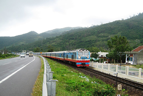 ‎Bộ GTVT thiệt hại ban đầu do cơn Bão số 4 gây ra. - Ảnh 3.