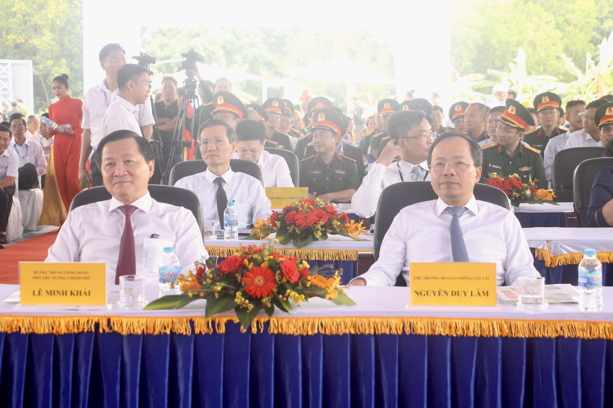 Trực tiếp: Khởi công Dự án cao tốc Bắc - Nam giai đoạn 2021-2025 - Ảnh 2.