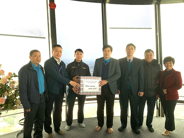 Công Đoàn GTVT Việt chúc tết người lao động các đơn đang trực Tết  - Ảnh 7.