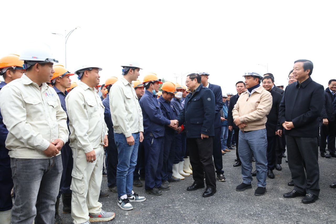 Đèo Cả thi công vượt tiến độ nhiều công trình trên cao tốc Bắc - Nam - Ảnh 2.