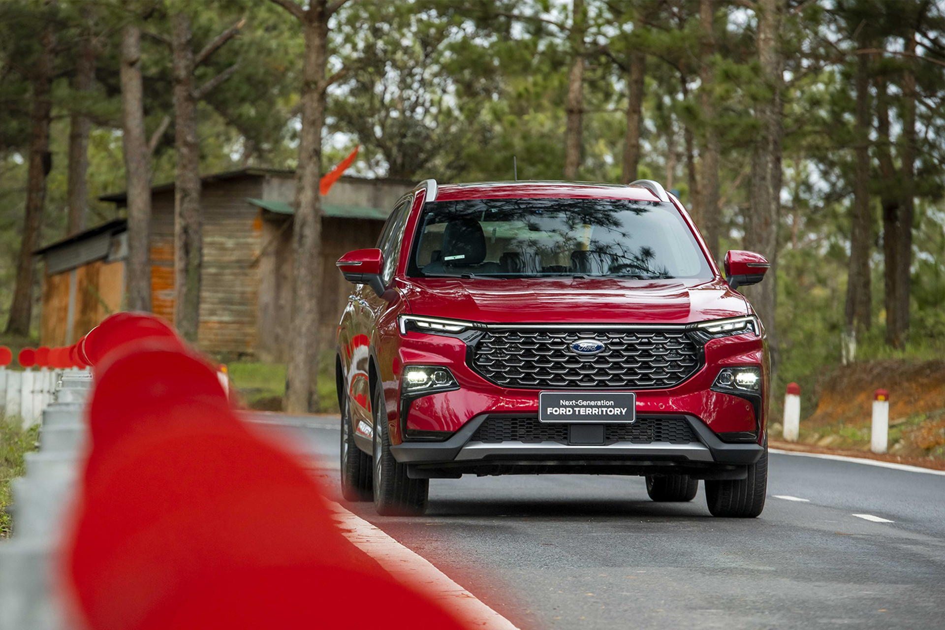 Nhìn lại 2022 - Loạt mẫu xe ô tô đáng chú ý nhất lần đầu ra mắt khách Việt - Ảnh 1. xe mới 2022