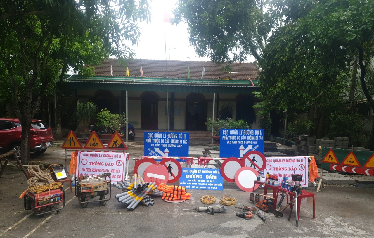 Khu Quản lý đường bộ II - Điểm sáng trong công tác quản lý, bảo trì và ATGT đường bộ năm 2023 - Ảnh 3.