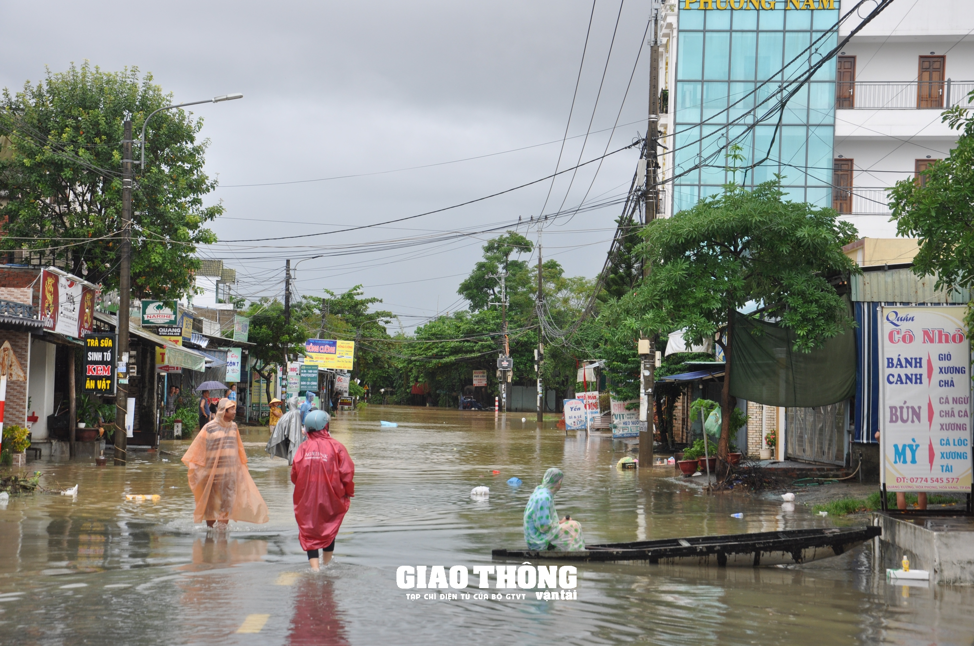 Tiếp tục cấm đường tuyến Ql14G qua Đà Nẵng, phương tiện lưu thông thế nào? - Ảnh 5.