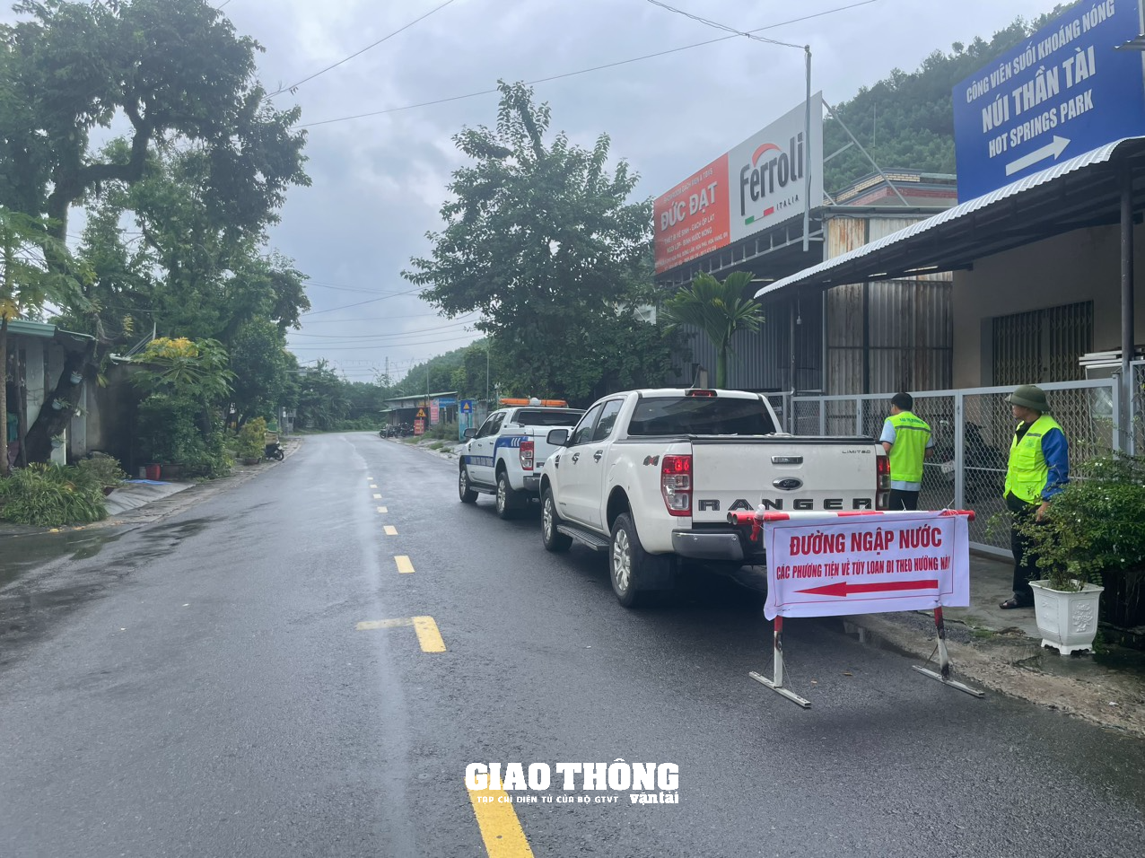 Tiếp tục cấm đường tuyến Ql14G qua Đà Nẵng, phương tiện lưu thông thế nào? - Ảnh 7.