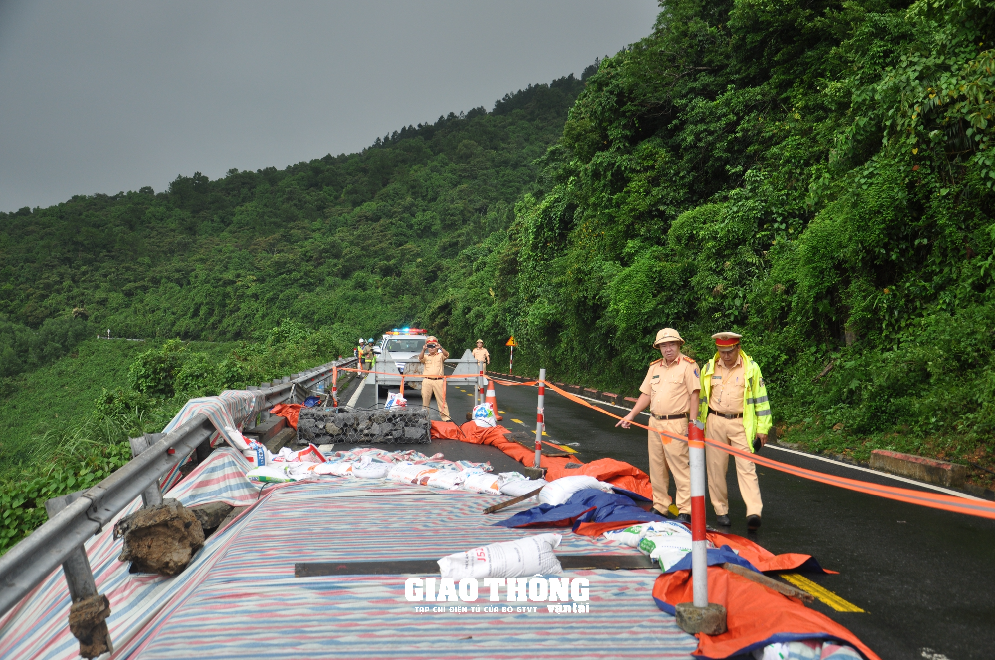 Đà Nẵng linh hoạt tổ chức giao thông, đảm bảo hoạt động dân sinh, du lịch - Ảnh 6.