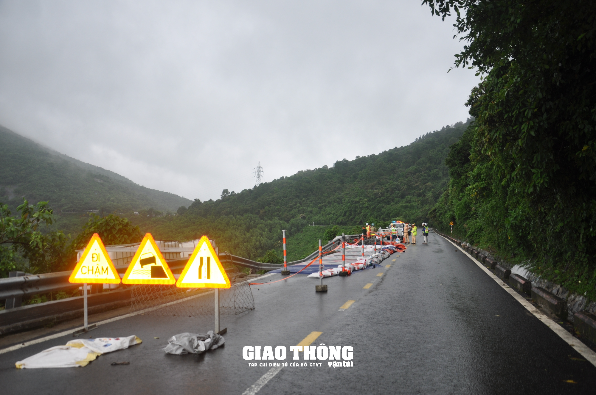 Đà Nẵng linh hoạt tổ chức giao thông, đảm bảo hoạt động dân sinh, du lịch - Ảnh 12.