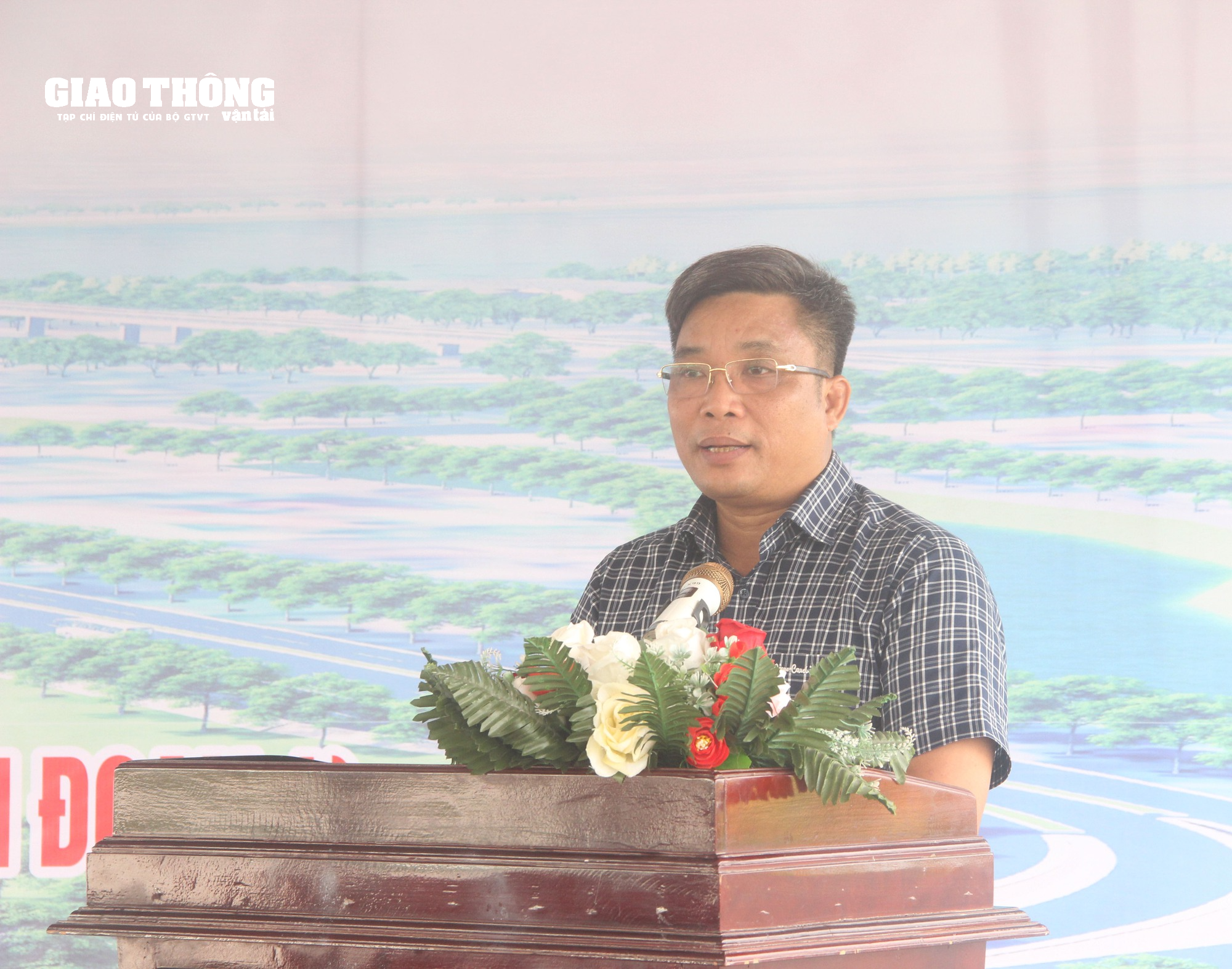 Phát động thi đua “về đích” tại gói thầu XL02 dự án cao tốc Mỹ Thuận – Cần Thơ - Ảnh 6.