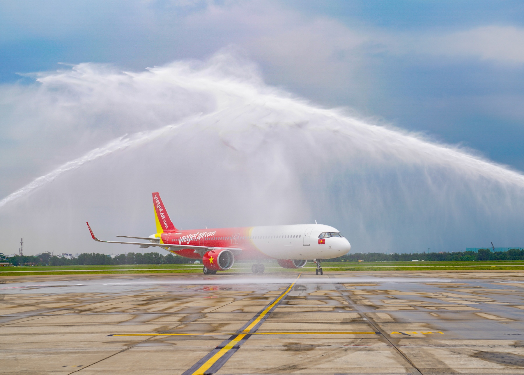 Quý III/2023, Vietjet tiếp tục có lợi nhuận, mở nhiều đường bay quốc tế - Ảnh 2.