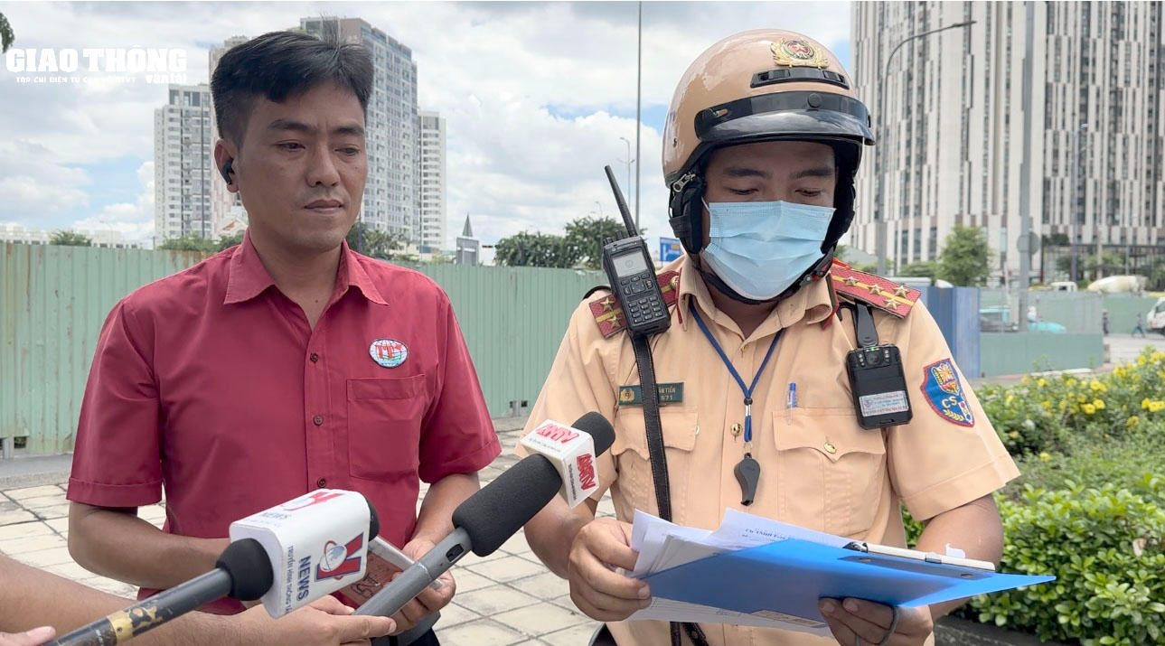 TP.HCM: CSGT kiểm tra nhiều xe khách Thành Bưởi sau vụ tai nạn khiến 5 người tử vong - Ảnh 6.