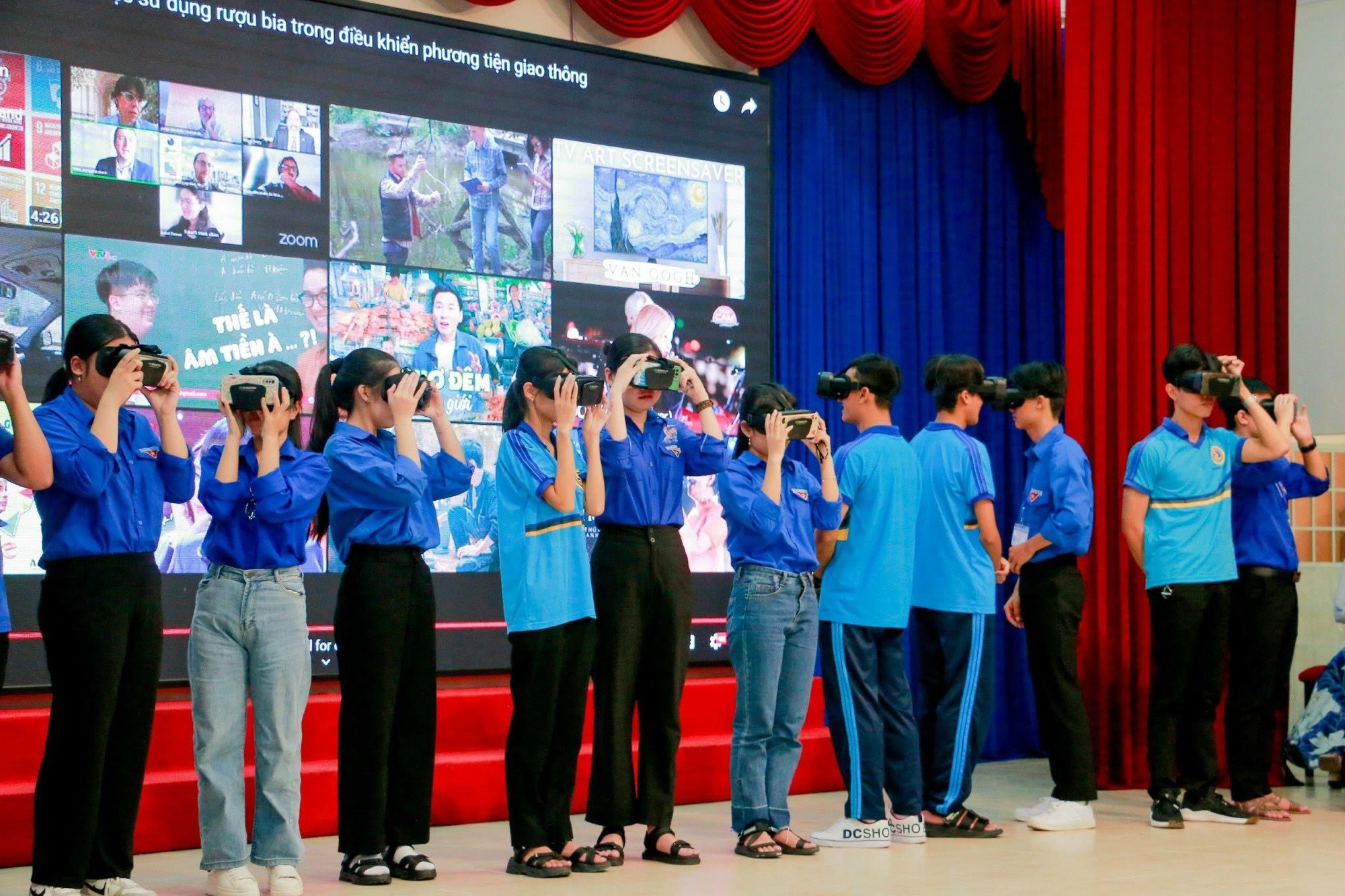 Tiếp tục đào tạo thí điểm về tác hại của việc sử dụng rượu bia trong điều khiển phương tiện giao thông - Ảnh 3.