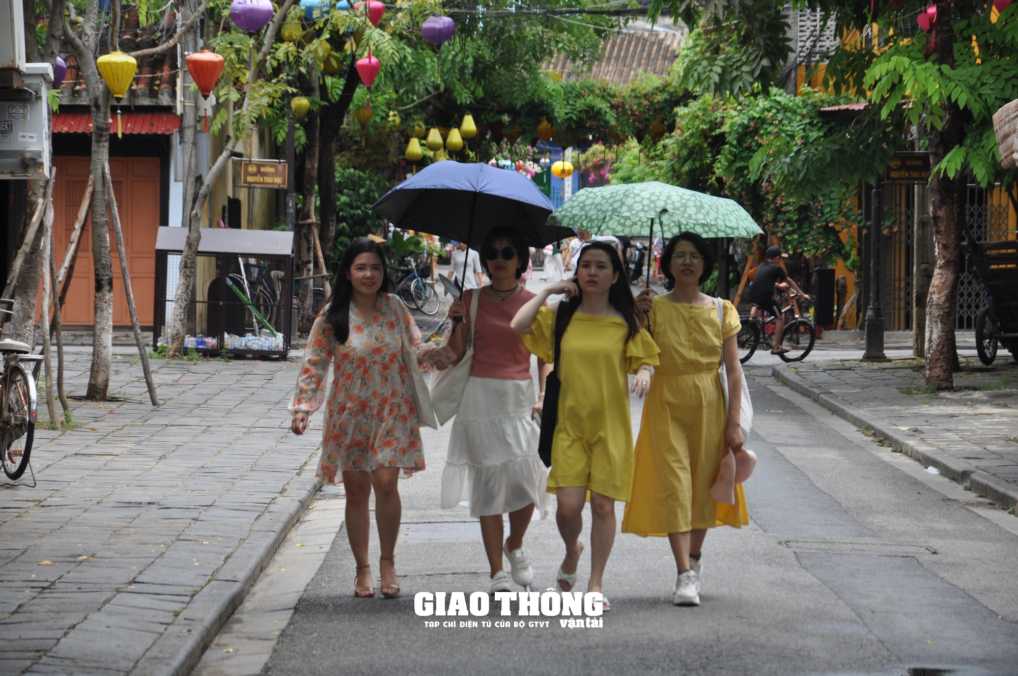 Du khách nói gì về giao thông, đi lại ở Hội An? - Ảnh 9.