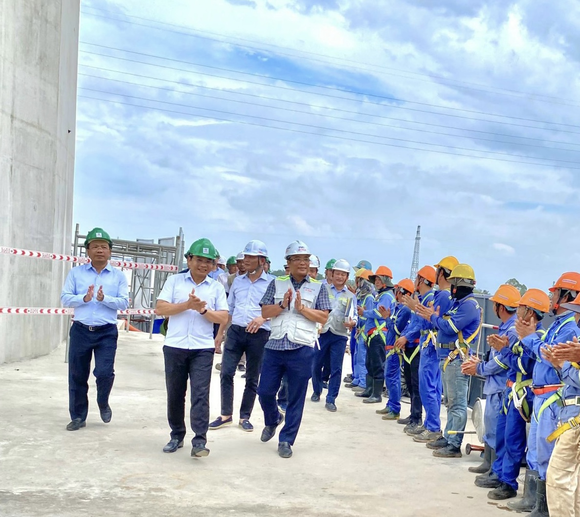 Cầu Rạch Miễu 2 vượt tiến độ thi công 2 tháng- Ảnh 1. Cầu Rạch Miễu 2 vượt tiến độ thi công 2 tháng- Ảnh 1.