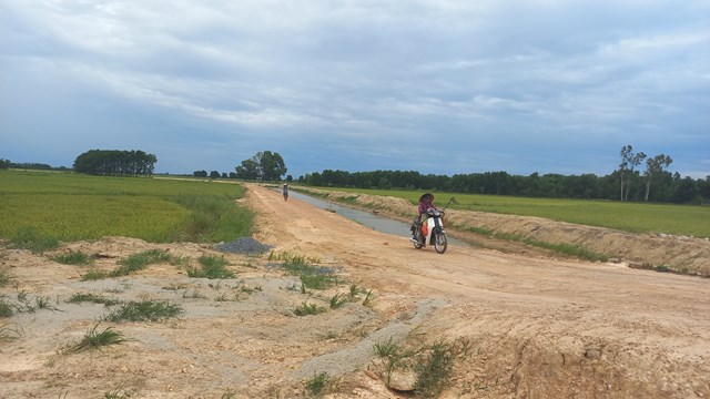Thi công ì ạch, Quảng Trị đề xuất không kéo dài thời gian thực hiện 2 gói thầu dự án BIIG2 - Ảnh 3.