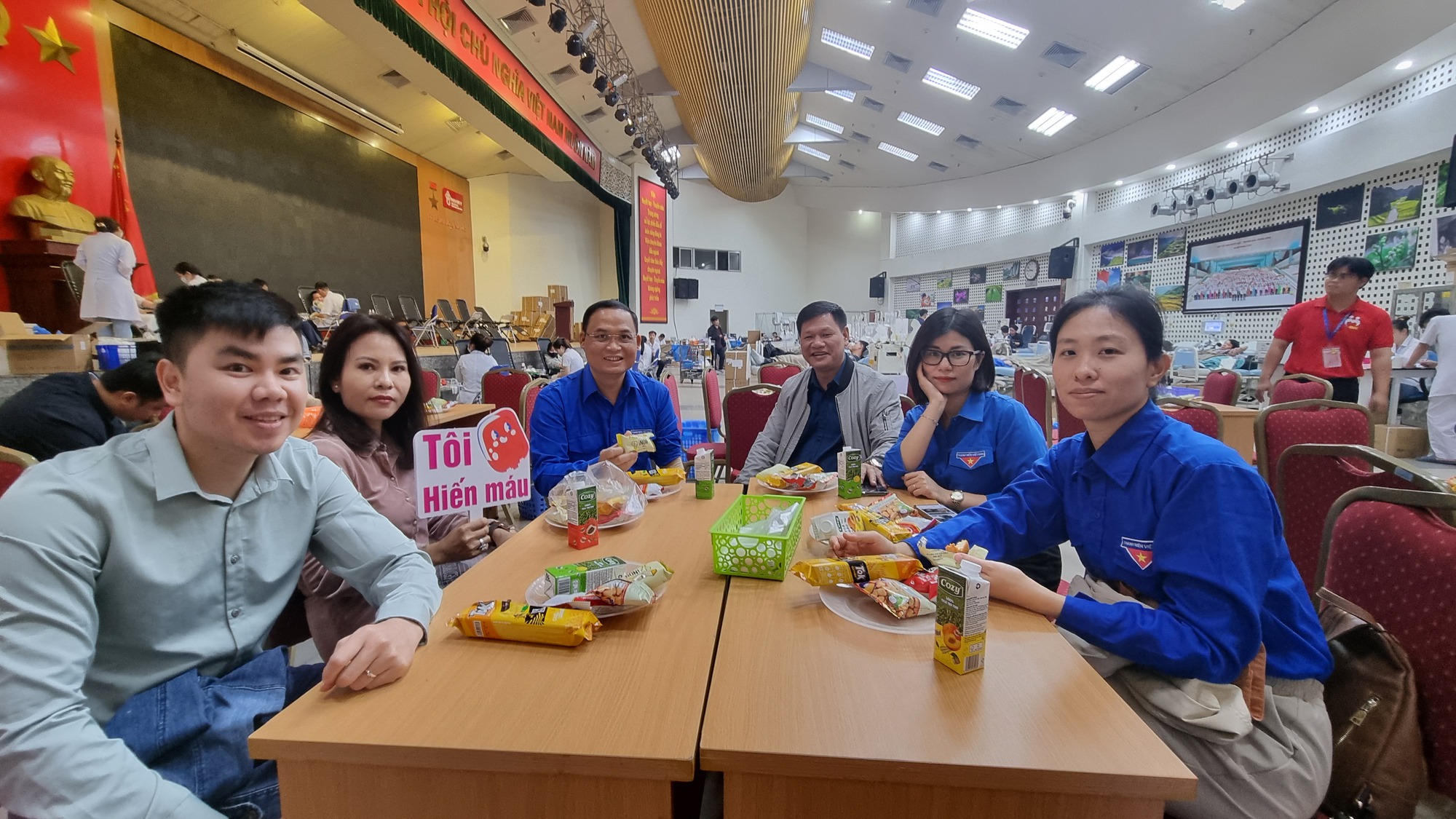 Đoàn viên, thanh niên Khu QLĐB I tích cực tham gia hiến máu- Ảnh 12.