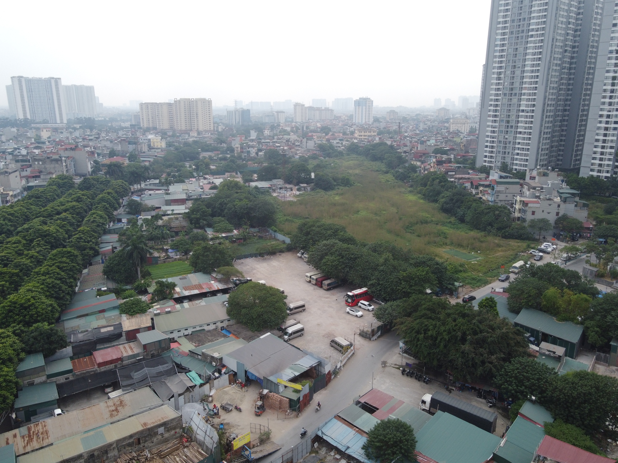 Hà Nội: Phường Vĩnh Hưng bất lực trước bãi xe không phép- Ảnh 11.