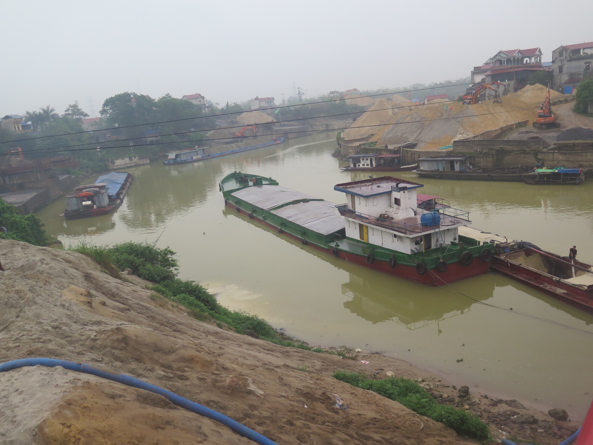 Sửa đổi, bổ sung Luật Giao thông ĐTNĐ để phù hợp hơn với thực tế- Ảnh 2.