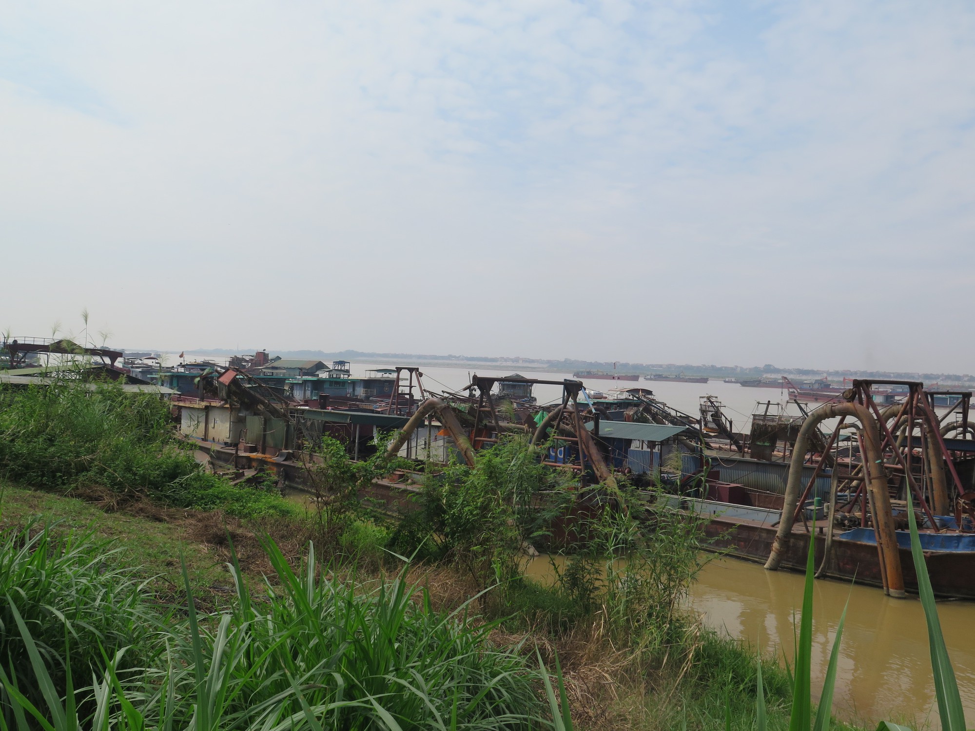 Khẩn trương hoàn thiện nghị định mới về quản lý hoạt động nạo vét vùng nước cảng biển, đường thủy- Ảnh 2.