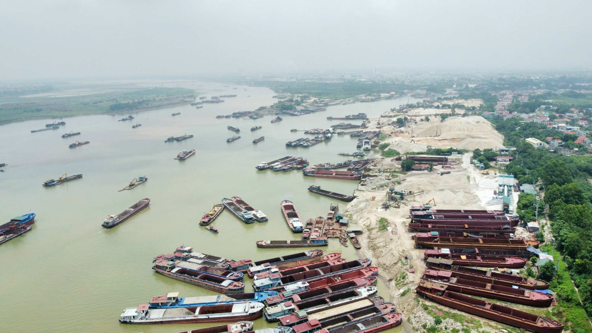 Khẩn trương hoàn thiện nghị định mới về quản lý hoạt động nạo vét vùng nước cảng biển, đường thủy- Ảnh 1.